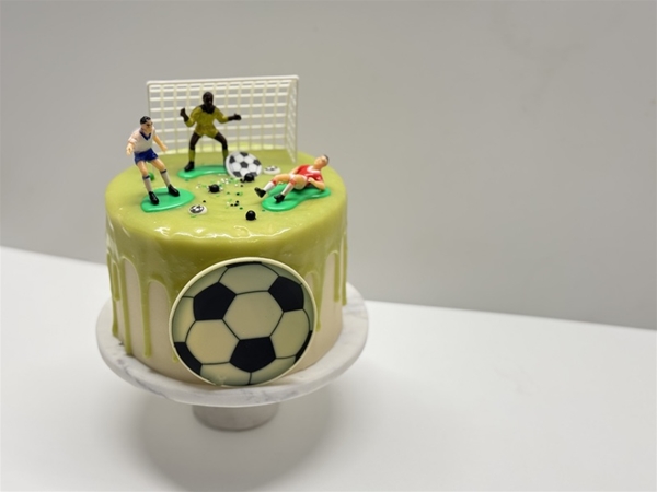 Voetbalgoal taart 12p